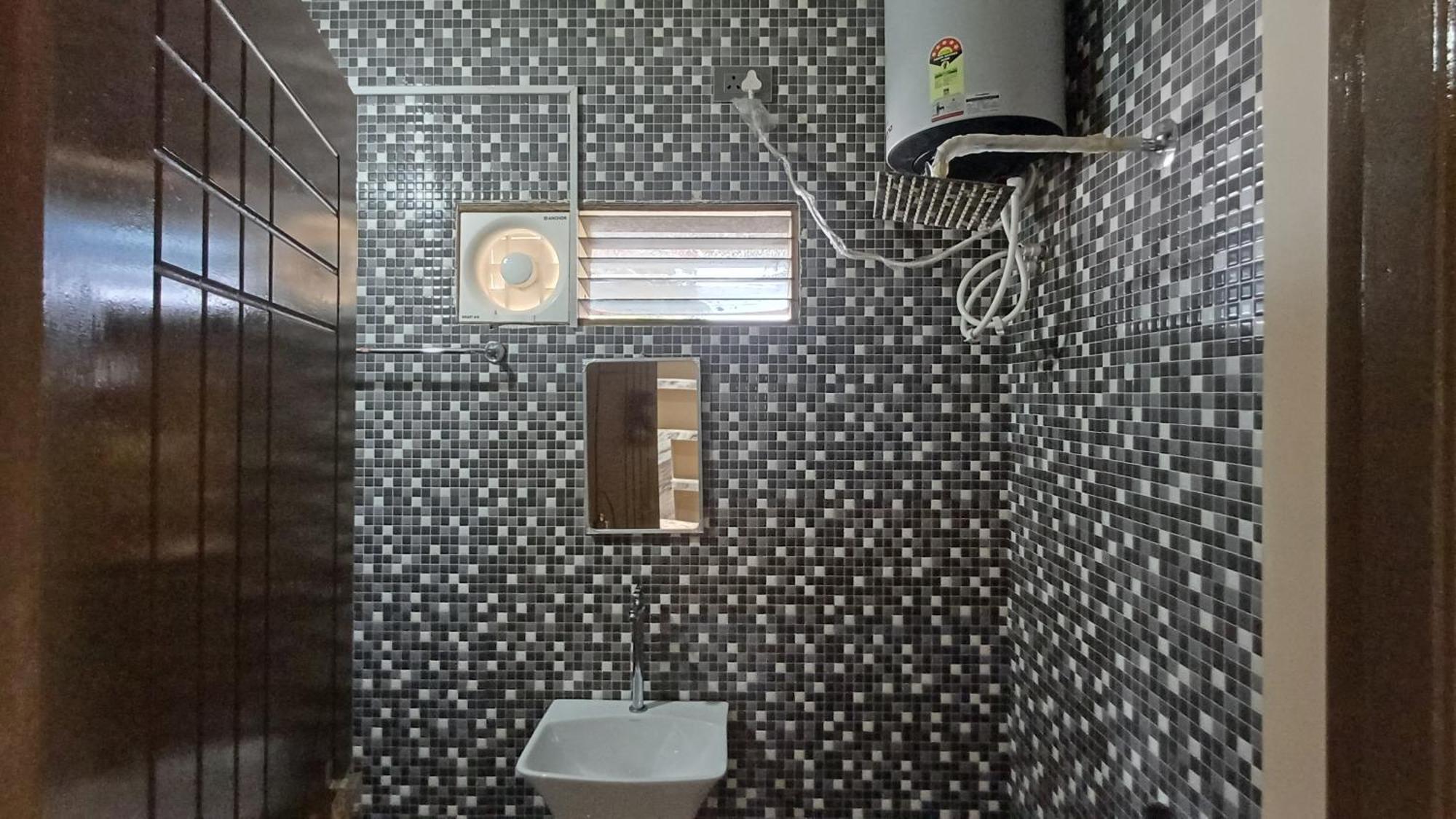 Shi'S Thulasi 2Bhk In Coimbatore Near To Karpagam College, Palakkad Highway, Rathinam College And More エクステリア 写真
